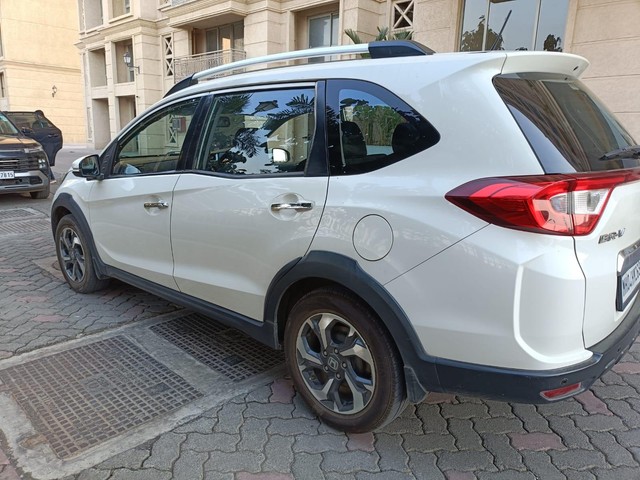 Second-hand 2016 Honda BR-V i-VTEC V CVT for sale in Mumbai-3