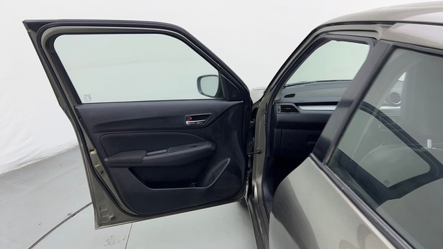 Second-hand 2019 Maruti Suzuki Swift VXI for sale in Gurgaon-27