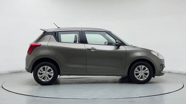 Second-hand 2019 Maruti Suzuki Swift VXI for sale in Gurgaon-2