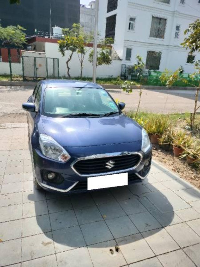 Second-hand 2018 Maruti Suzuki Swift Dzire AMT VXI for sale in Gautam Buddha Nagar-0