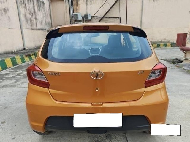 Tata Tiago 1.2 Revotron XT Option Second-hand 2017 Tata Tiago 1.2 Revotron XT Option for sale in Noida-3