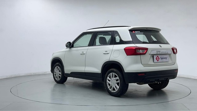Second-hand 2022 Maruti Suzuki Vitara Brezza VXI for sale in Noida-5
