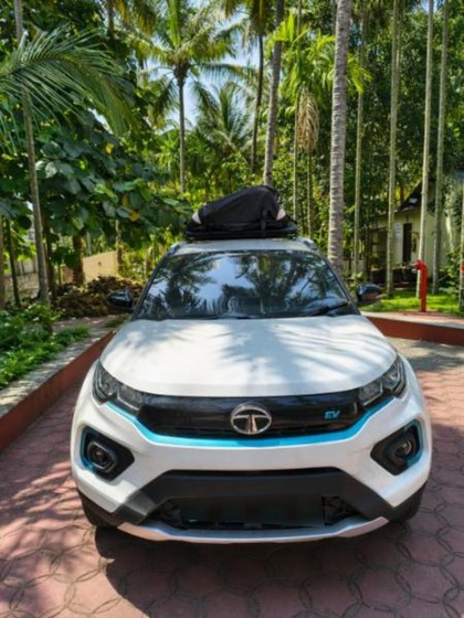 Tata Nexon EV XZ Plus LUX