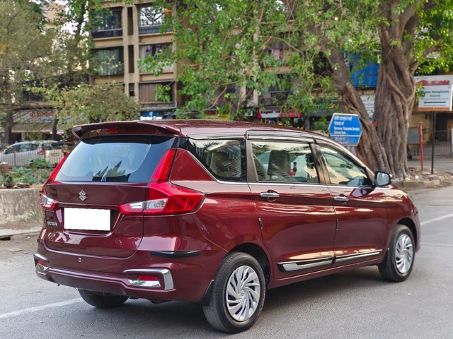 Second-hand 2022 Maruti Suzuki Ertiga VXI CNG for sale in Mumbai-8
