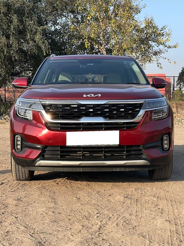 Second-hand 2022 Kia Seltos HTX IVT G for sale in New Delhi-4
