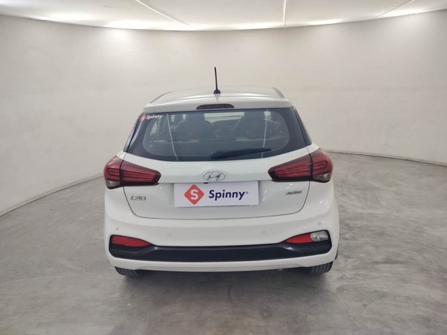 Hyundai i20 1.4 Asta Option Second-hand 2018 Hyundai i20 1.4 Asta Option for sale in Coimbatore-4