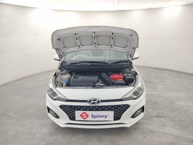 Hyundai i20 1.4 Asta Option Second-hand 2018 Hyundai i20 1.4 Asta Option for sale in Coimbatore-8