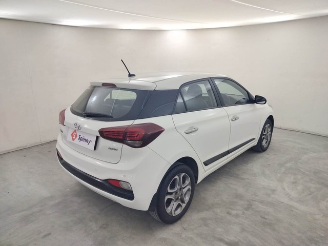 Hyundai i20 1.4 Asta Option Second-hand 2018 Hyundai i20 1.4 Asta Option for sale in Coimbatore-3