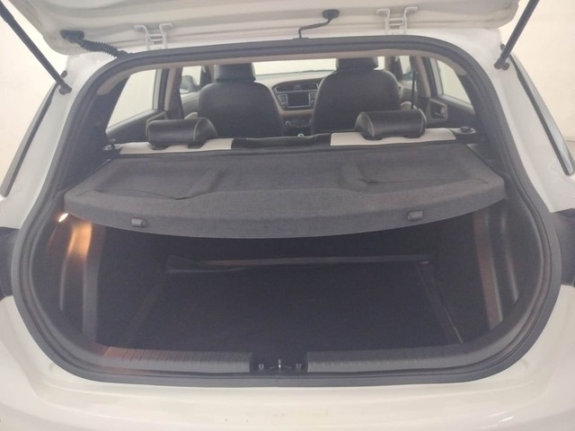 Hyundai i20 1.4 Asta Option Second-hand 2018 Hyundai i20 1.4 Asta Option for sale in Coimbatore-9