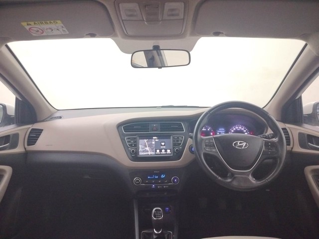 Hyundai i20 1.4 Asta Option Second-hand 2018 Hyundai i20 1.4 Asta Option for sale in Coimbatore-11