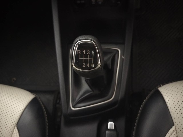 Hyundai i20 1.4 Asta Option Second-hand 2018 Hyundai i20 1.4 Asta Option for sale in Coimbatore-12