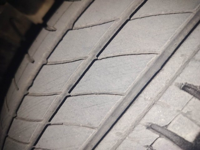 Second-hand 2021 Renault KWID 1.0 RXT AMT Opt for sale in Coimbatore-31