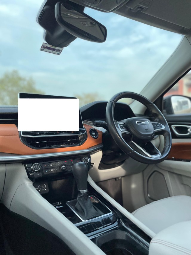 Second-hand 2022 Jeep Compass 1.4 Limited Opt DCT BSVI for sale in New Delhi-15