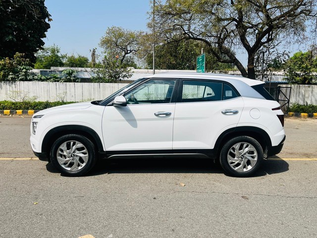 Second-hand 2020 Hyundai Creta 1.6 SX for sale in New Delhi-3