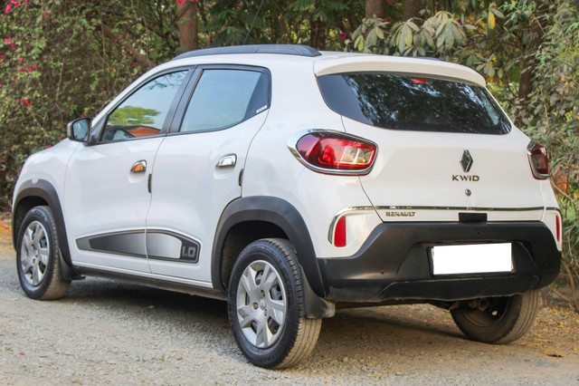 Renault KWID 1.0 RXT Opt Second-hand 2020 Renault KWID 1.0 RXT Opt for sale in Ahmedabad-4