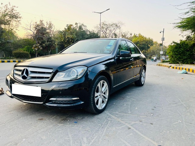 Second-hand 2014 Mercedes-Benz C-Class C 200 CGI for sale in New Delhi-3