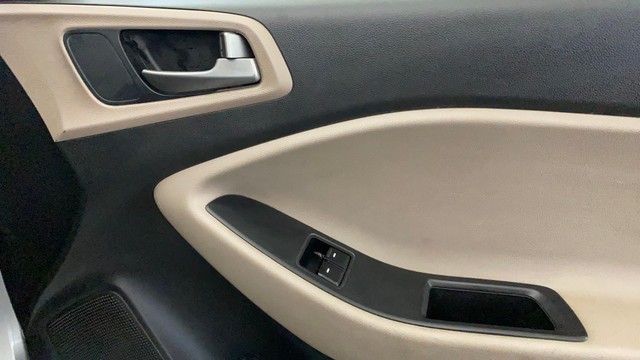 Second-hand 2016 Hyundai i20 Era 1.2 for sale in Gurgaon-17