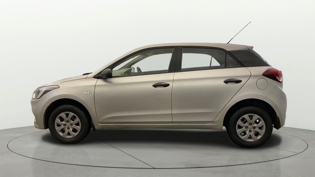 Second-hand 2016 Hyundai i20 Era 1.2 for sale in Gurgaon-5
