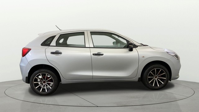 Second-hand 2023 Maruti Suzuki Baleno Sigma for sale in New Delhi-1