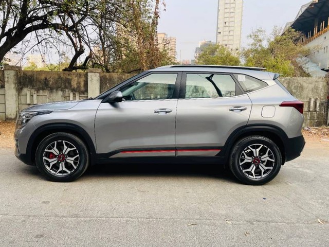 Second-hand 2019 Kia Seltos GTX Plus for sale in Mumbai-3