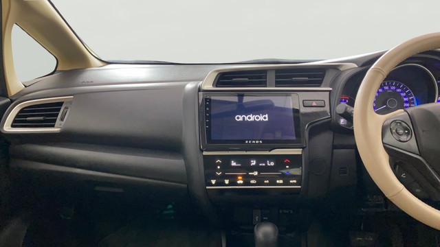 Second-hand 2018 Honda Jazz 1.2 V AT i VTEC for sale in Mumbai-22