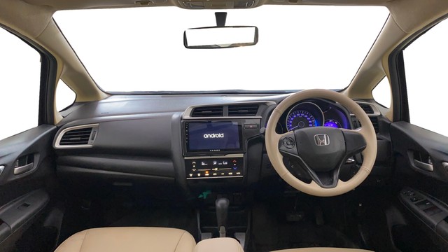 Second-hand 2018 Honda Jazz 1.2 V AT i VTEC for sale in Mumbai-10