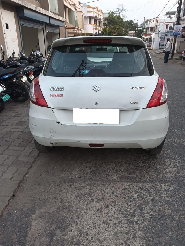 Second-hand 2014 Maruti Suzuki Swift VVT VXI for sale in Jabalpur-1