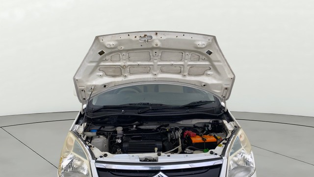 Second-hand 2016 Maruti Suzuki Wagon R VXI BS IV for sale in Ahmedabad-9