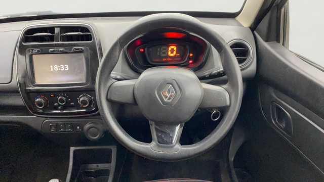 Renault KWID 1.0 RXT Second-hand 2017 Renault KWID 1.0 RXT for sale in Ahmedabad-12