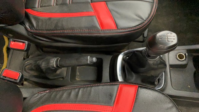 Renault KWID 1.0 RXT Second-hand 2017 Renault KWID 1.0 RXT for sale in Ahmedabad-13