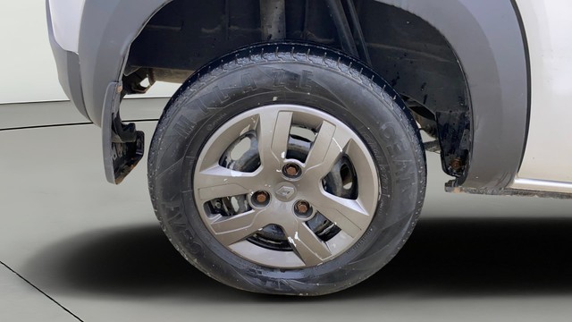 Renault KWID 1.0 RXT Second-hand 2017 Renault KWID 1.0 RXT for sale in Ahmedabad-24