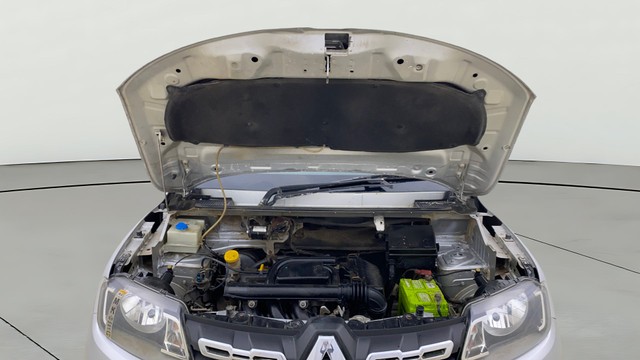 Renault KWID 1.0 RXT Second-hand 2017 Renault KWID 1.0 RXT for sale in Ahmedabad-9