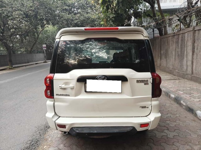 Second-hand 2018 Mahindra Scorpio S5 BSIV for sale in New Delhi-1