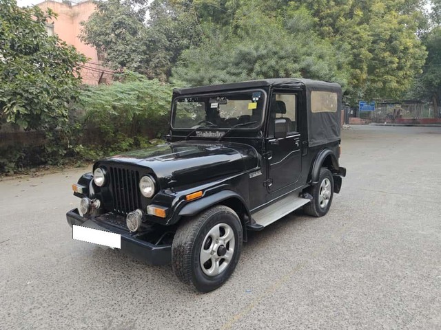 Second-hand 2018 Mahindra Thar CRDe for sale in New Delhi-3