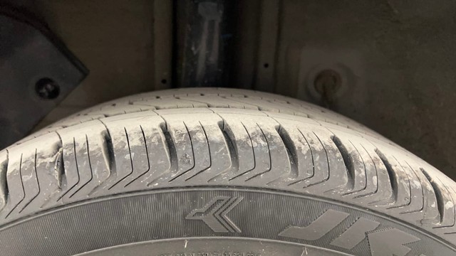 Second-hand 2019 Hyundai i20 Asta Option CVT for sale in Pune-33