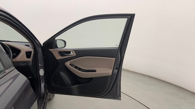 Second-hand 2019 Hyundai i20 Asta Option CVT for sale in Pune-16