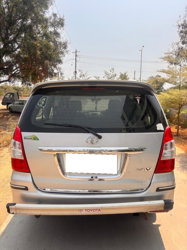Toyota Innova 2.5 VX (Diesel) 7 Seater Second-hand 2013 Toyota Innova 2.5 VX (Diesel) 7 Seater for sale in Hyderabad-1