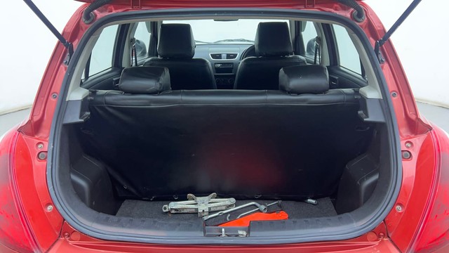 Second-hand 2013 Maruti Suzuki Swift VXI for sale in Hyderabad-9