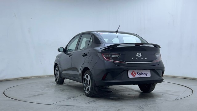 Second-hand 2023 Hyundai Aura S Diesel for sale in Hyderabad-5