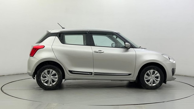 Second-hand 2021 Maruti Suzuki Swift VXI for sale in Ahmedabad-2
