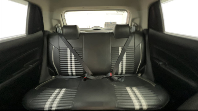 Second-hand 2021 Maruti Suzuki Swift VXI for sale in Ahmedabad-36