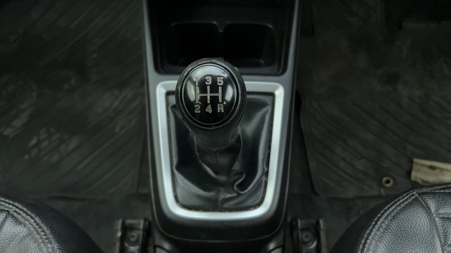 Second-hand 2021 Maruti Suzuki Swift VXI for sale in Ahmedabad-12