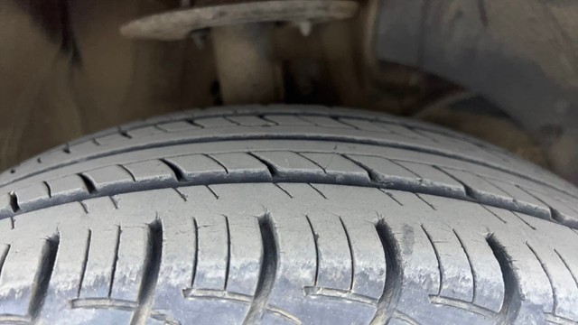 Second-hand 2019 Maruti Suzuki Baleno Delta Diesel for sale in Hyderabad-23