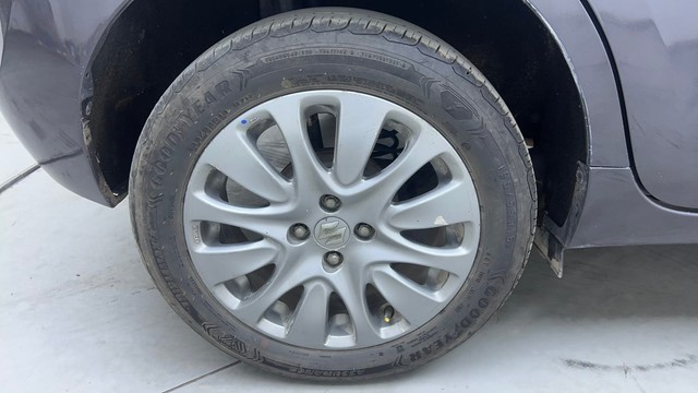 Second-hand 2018 Maruti Suzuki Baleno Zeta Diesel for sale in Hyderabad-18