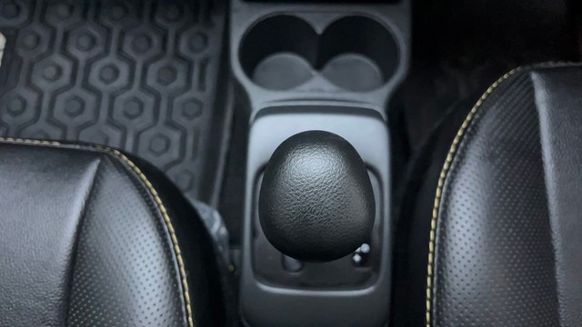 Second-hand 2024 Maruti Suzuki Alto K10 VXI AGS Optional for sale in Hyderabad-12