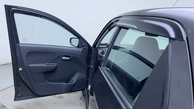 Second-hand 2024 Maruti Suzuki Alto K10 VXI AGS Optional for sale in Hyderabad-36