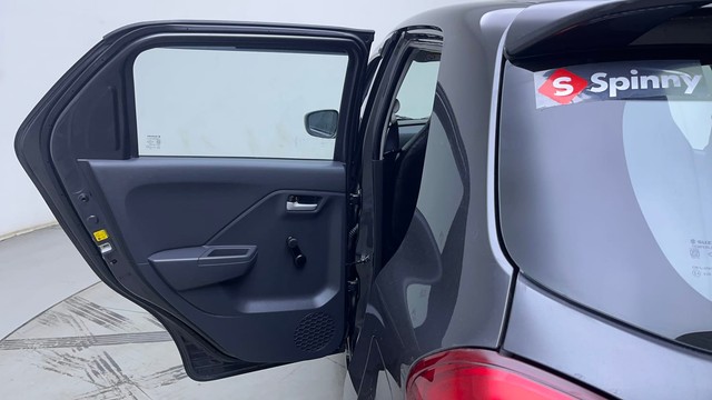 Second-hand 2024 Maruti Suzuki Alto K10 VXI AGS Optional for sale in Hyderabad-29