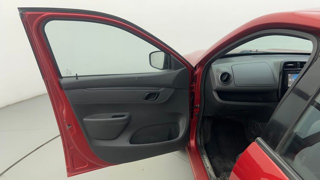 Second-hand 2016 Renault KWID RXT for sale in Ahmedabad-31