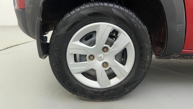 Second-hand 2016 Renault KWID RXT for sale in Ahmedabad-18