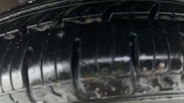 Second-hand 2016 Renault KWID RXT for sale in Ahmedabad-23